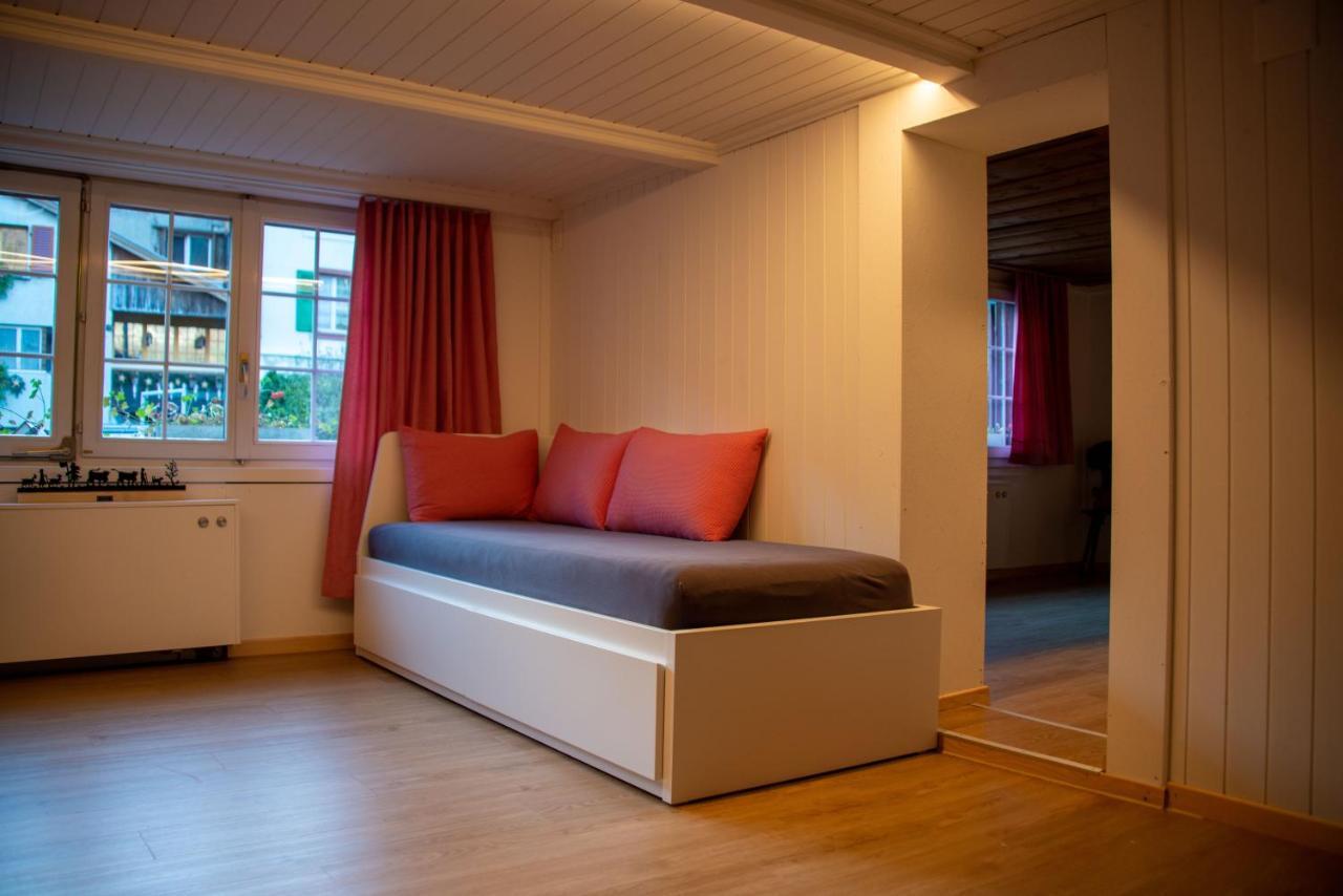 Uncle Eric'S Chalet Matten bei Interlaken エクステリア 写真