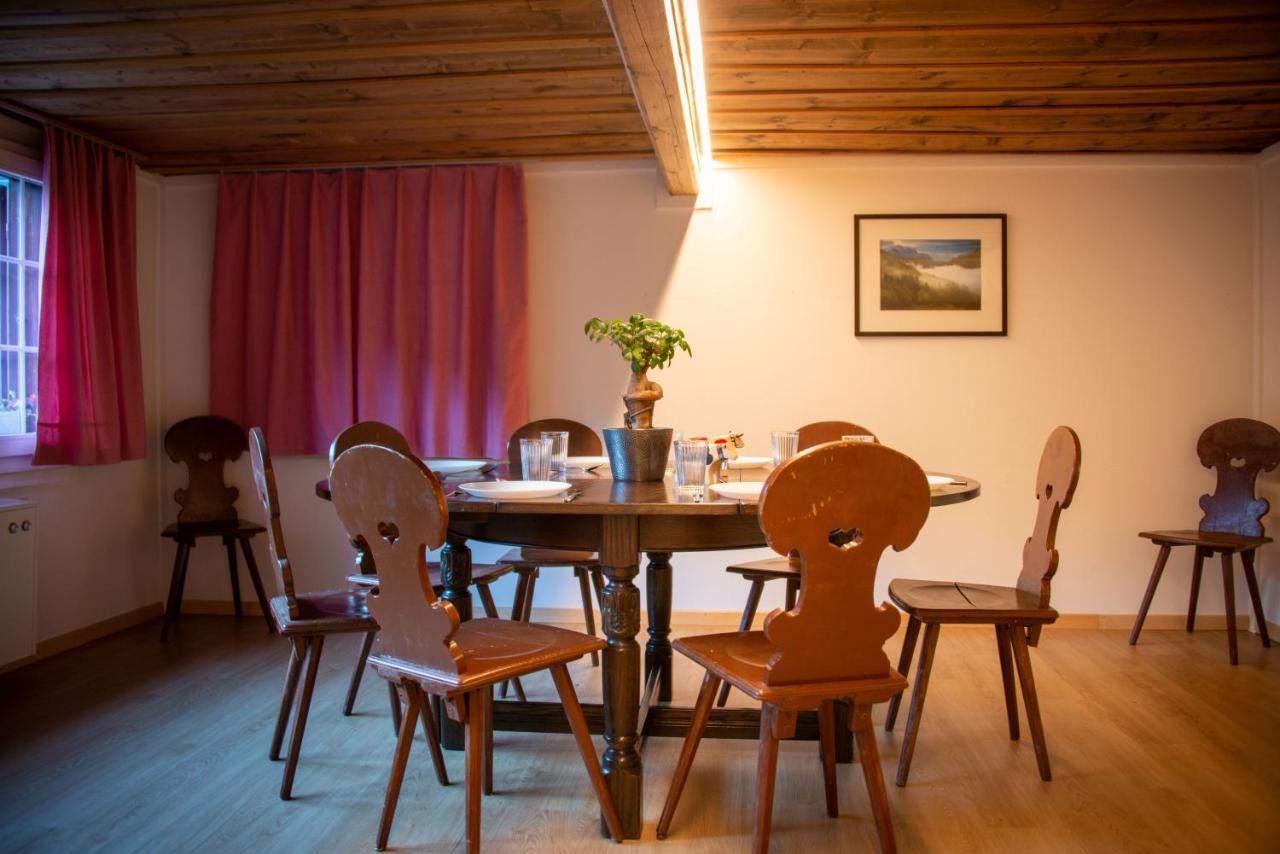 Uncle Eric'S Chalet Matten bei Interlaken エクステリア 写真